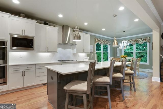 4383 Capstone Court NE, Roswell, GA 30075