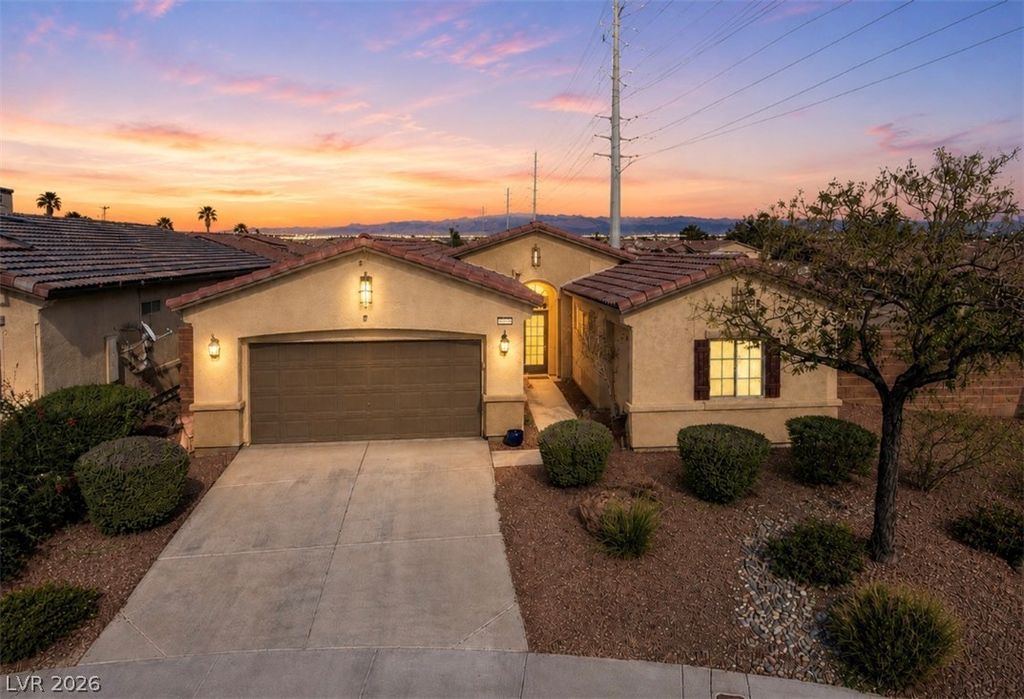6004 Stanton Summit Drive, North Las Vegas, NV 89081 — exterior