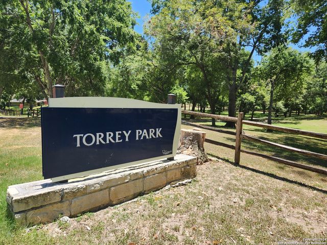 795 ALBERT ST, New Braunfels, TX 78130