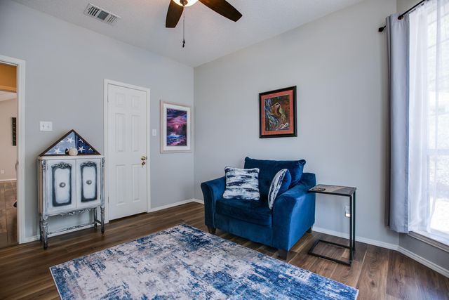 5221 Oak Grove Boulevard, San Angelo, TX 76904