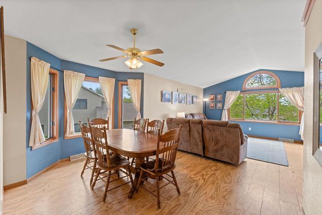 2366 Reinhardt Court, Reedsburg, WI 53959