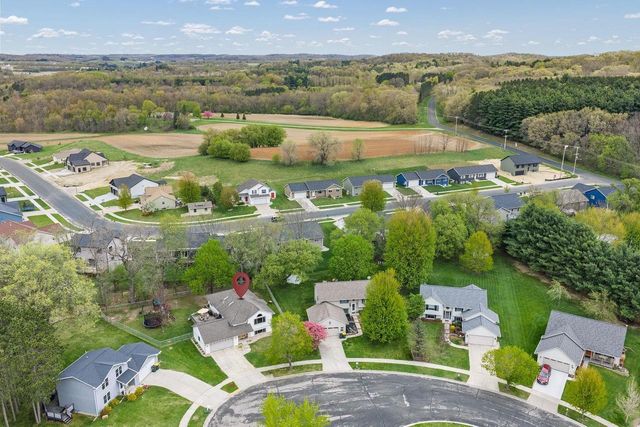 2366 Reinhardt Court, Reedsburg, WI 53959