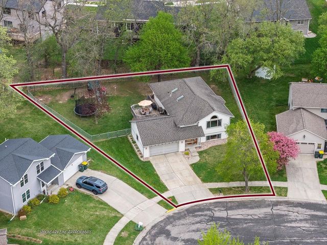 2366 Reinhardt Court, Reedsburg, WI 53959