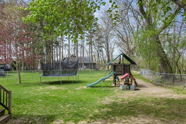 2366 Reinhardt Court, Reedsburg, WI 53959