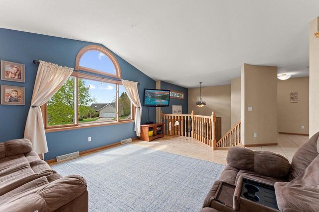 2366 Reinhardt Court, Reedsburg, WI 53959