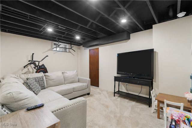 1495 Koons Road, North Canton, OH 44720