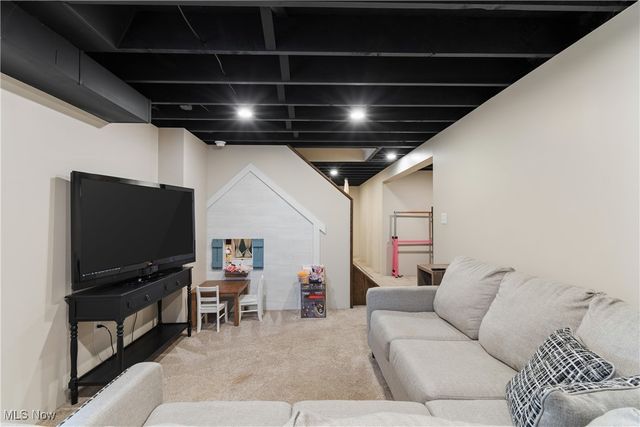 1495 Koons Road, North Canton, OH 44720