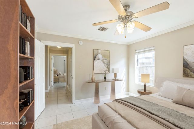 1706 Short Weeks Street, New Iberia, LA 70560
