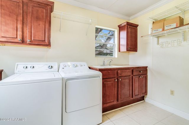 1706 Short Weeks Street, New Iberia, LA 70560