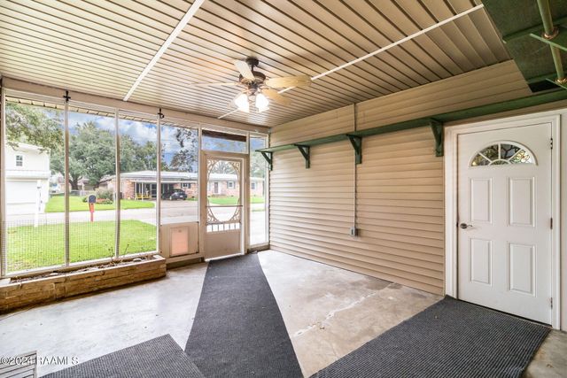 1706 Short Weeks Street, New Iberia, LA 70560