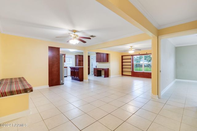 1706 Short Weeks Street, New Iberia, LA 70560
