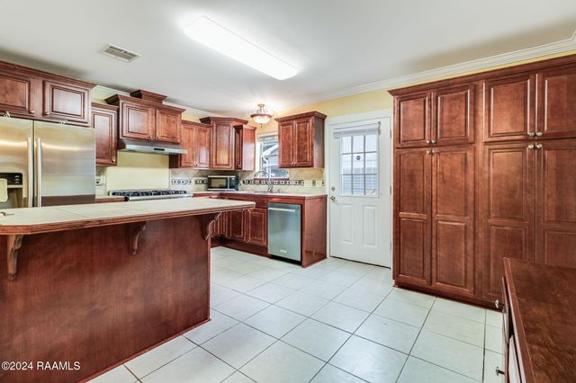 1706 Short Weeks Street, New Iberia, LA 70560