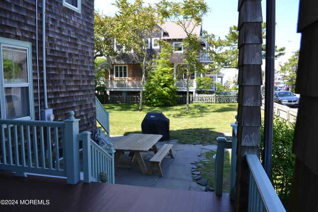 18 Bridge Avenue, weekly, Bay Head, NJ 08742