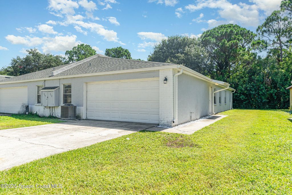 317 Sun Dial Court, Cocoa, FL 32926