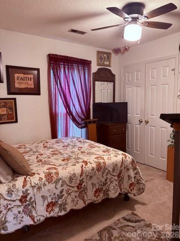 7500 Swedish Ivy Lane, Charlotte, NC 28227