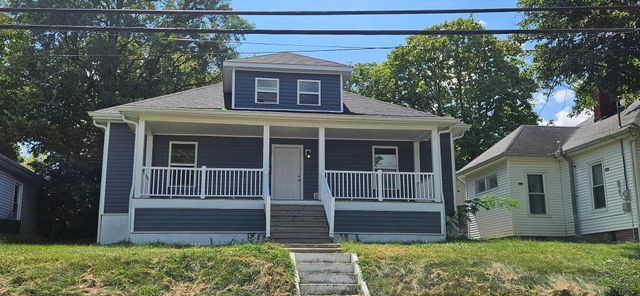 226 E Office Street, Harrodsburg, KY 40330