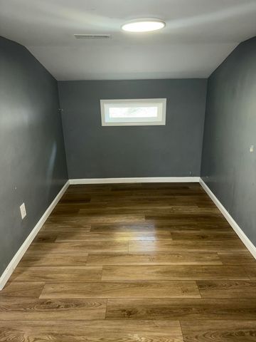 226 E Office Street, Harrodsburg, KY 40330