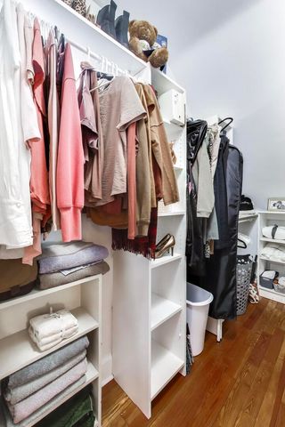 520 S Wheaton Avenue, Wheaton, IL 60187