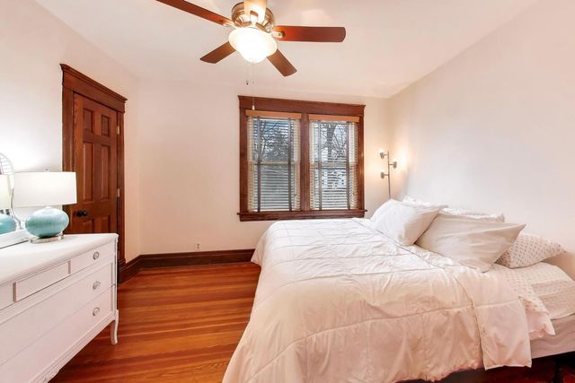 520 S Wheaton Avenue, Wheaton, IL 60187