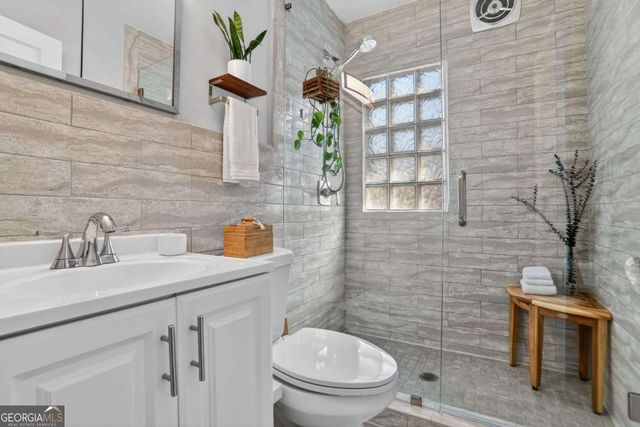 1267 Lyle Place NW, Atlanta, GA 30318