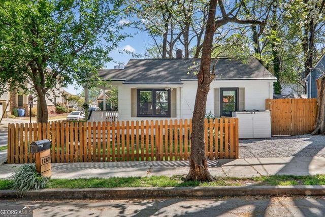 1267 Lyle Place NW, Atlanta, GA 30318