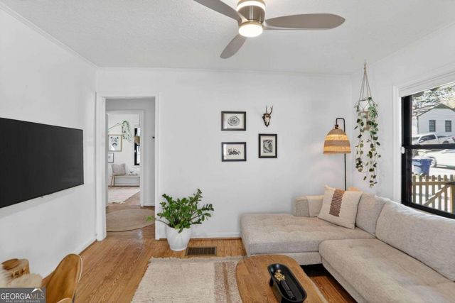 1267 Lyle Place NW, Atlanta, GA 30318