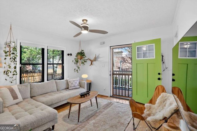 1267 Lyle Place NW, Atlanta, GA 30318