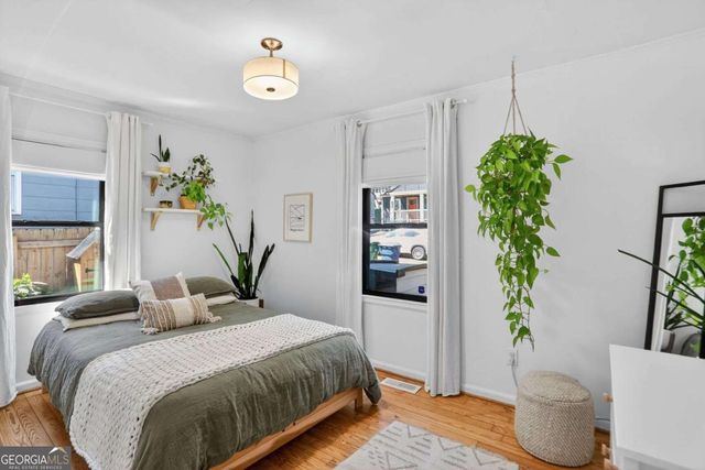 1267 Lyle Place NW, Atlanta, GA 30318