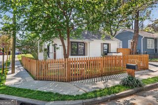 1267 Lyle Place NW, Atlanta, GA 30318