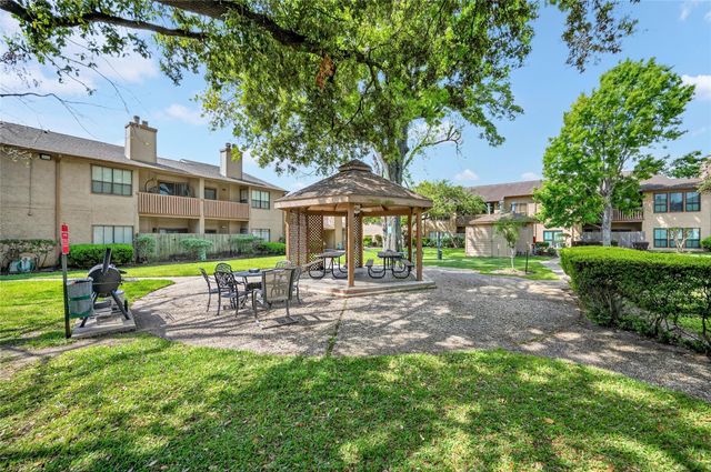 5000 Milwee Street 61, Houston, TX 77092