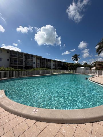 1355 NE 167TH Street 115, Miami, FL 33162
