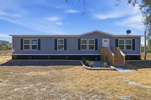 4551 LIGHTHOUSE AVENUE, Lake Wales, FL 33859