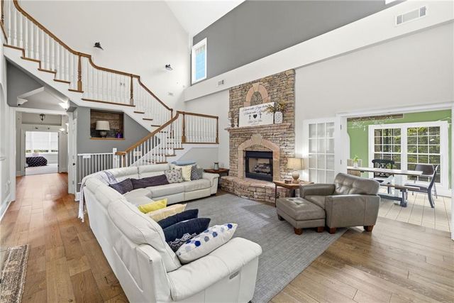 4337 Mountain View Road, Oakwood, GA 30566
