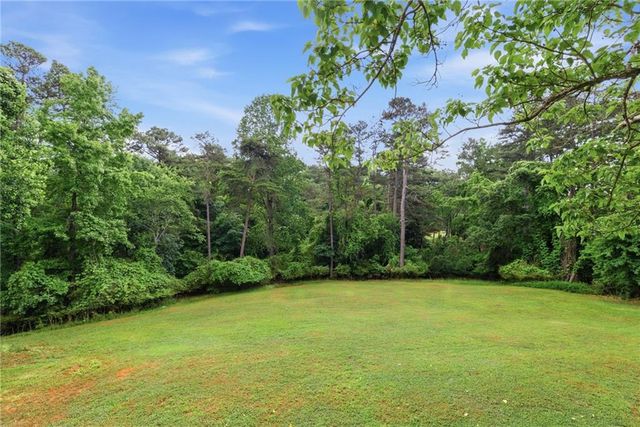 4337 Mountain View Road, Oakwood, GA 30566