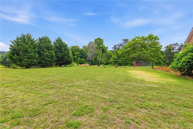 4337 Mountain View Road, Oakwood, GA 30566