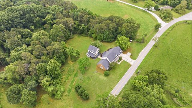 4337 Mountain View Road, Oakwood, GA 30566