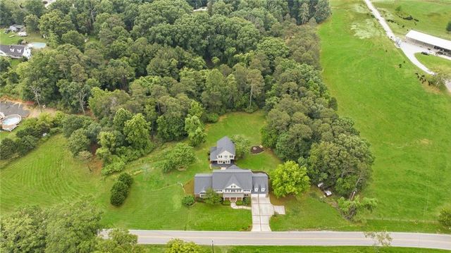 4337 Mountain View Road, Oakwood, GA 30566