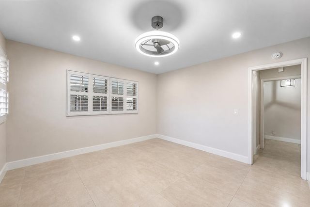 362 Yorktowne Circle, Atlantis, FL 33462