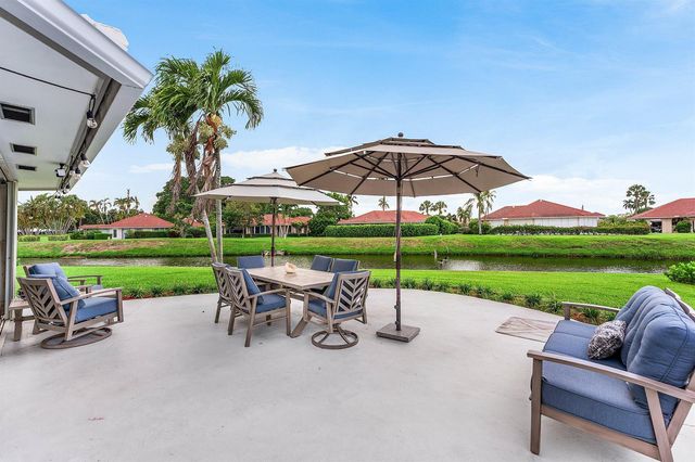 362 Yorktowne Circle, Atlantis, FL 33462