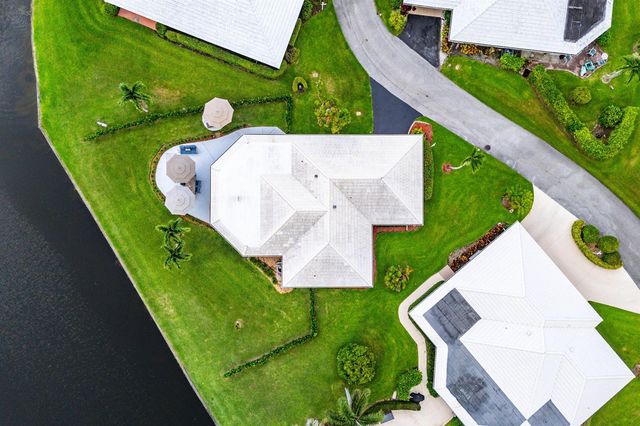 362 Yorktowne Circle, Atlantis, FL 33462