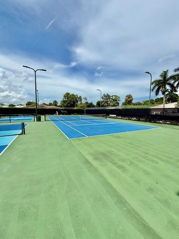 362 Yorktowne Circle, Atlantis, FL 33462