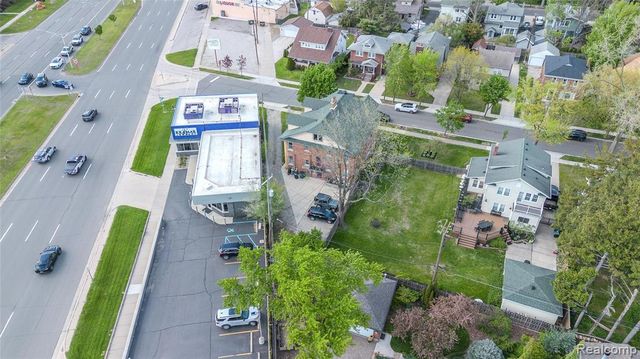605 W Hudson Avenue, Royal Oak, MI 48067