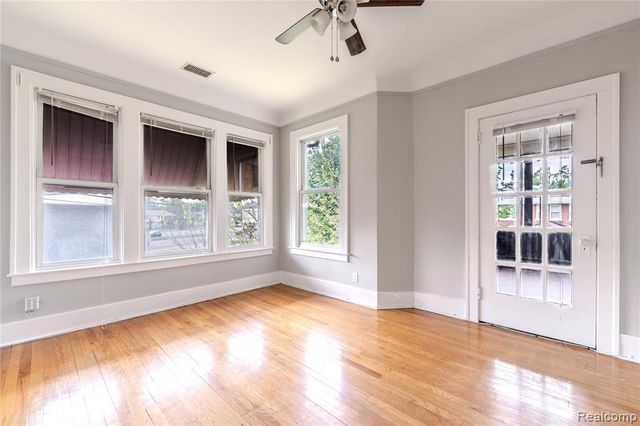 605 W Hudson Avenue, Royal Oak, MI 48067