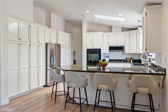 164 Helgren Court, Templeton, CA 93465