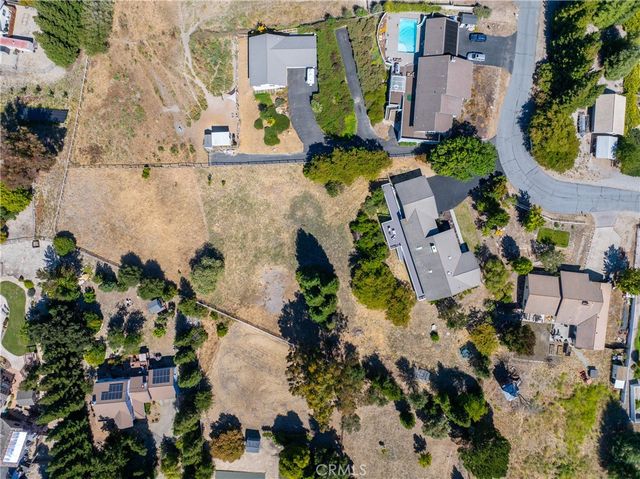 164 Helgren Court, Templeton, CA 93465
