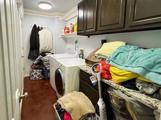 2460 Waterstone Drive, Cedar Hill, TX 75104