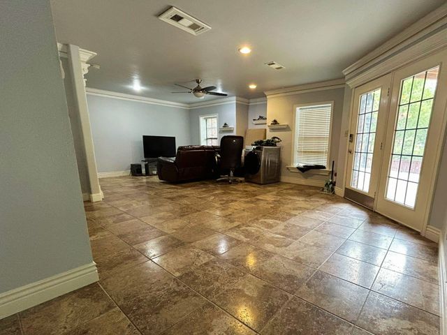 2460 Waterstone Drive, Cedar Hill, TX 75104