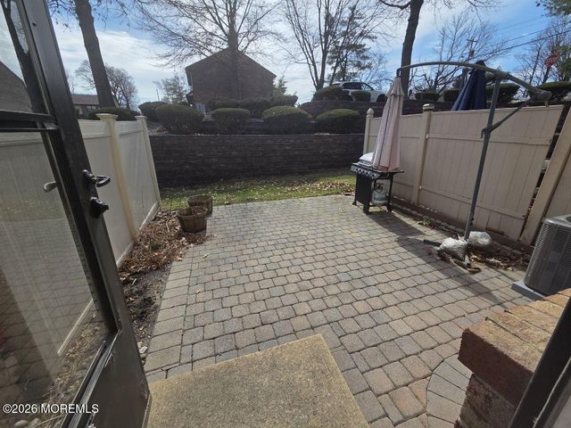 92 Village Green Way, Hazlet, NJ 07730