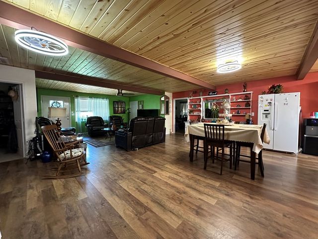 1108 E 21st St, Colorado City, TX 79512