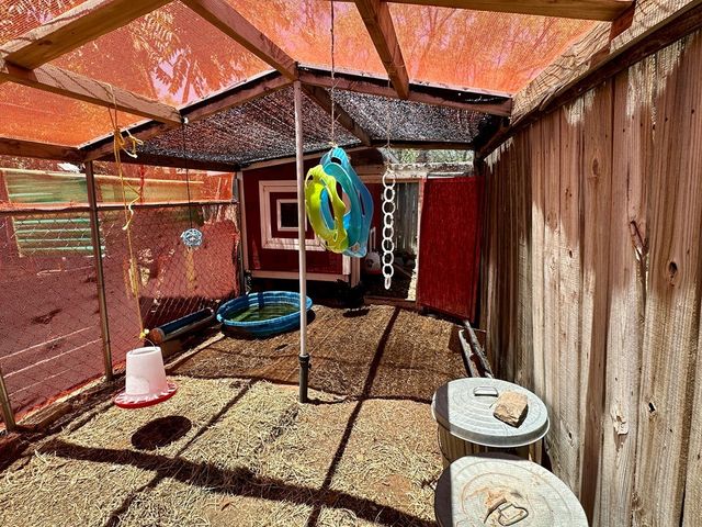 1108 E 21st St, Colorado City, TX 79512